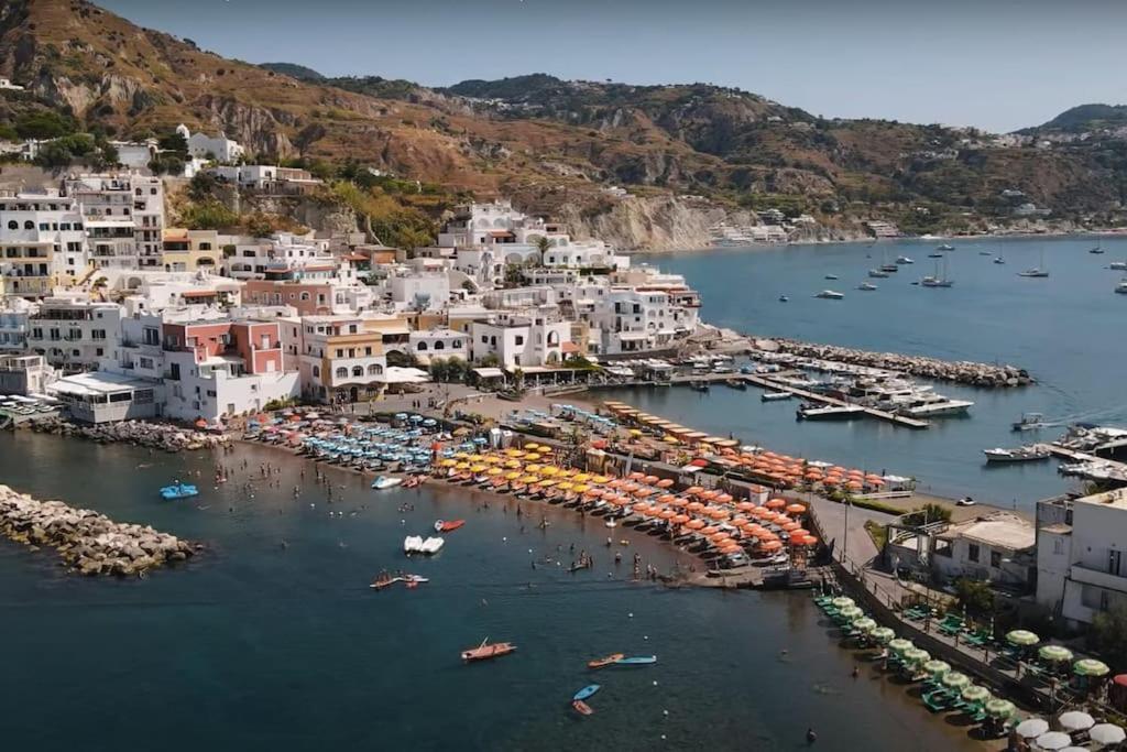 Mare Nostrum - Beachfront House - Sant'Angelo Ischia Экстерьер фото